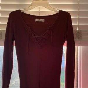 long sleeve burgundy tie top